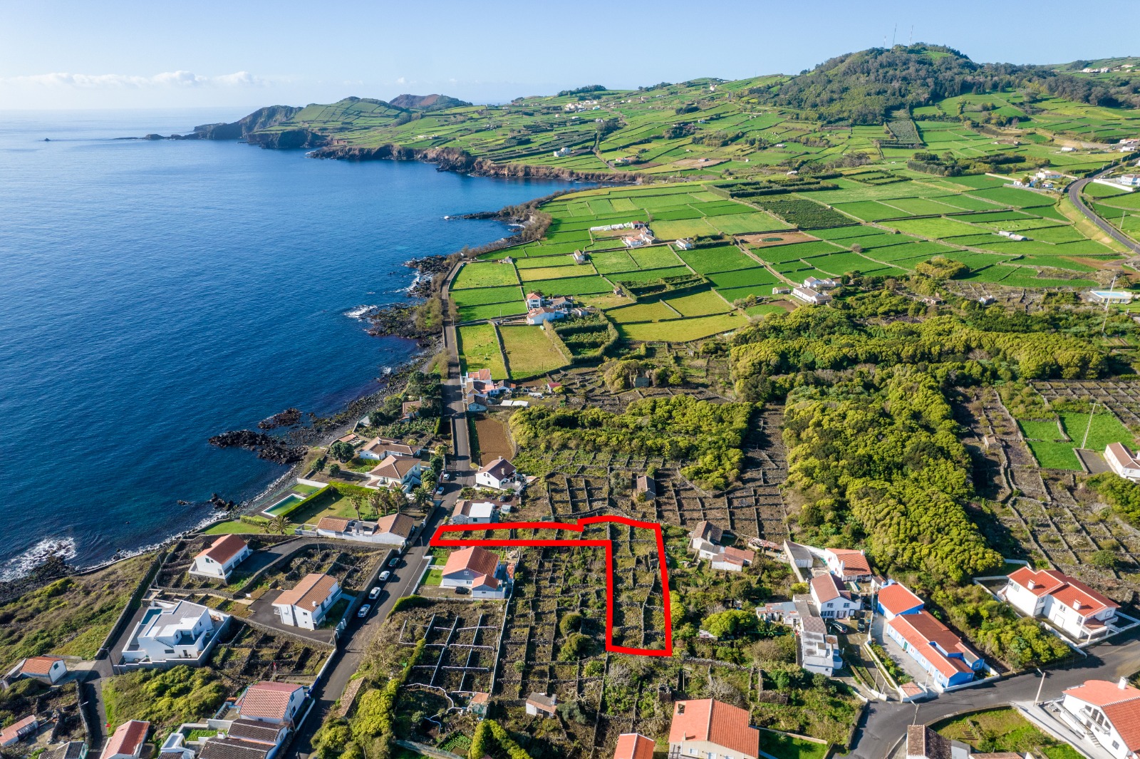 Terreno em Porto Martins, Ilha Terceira, Açores